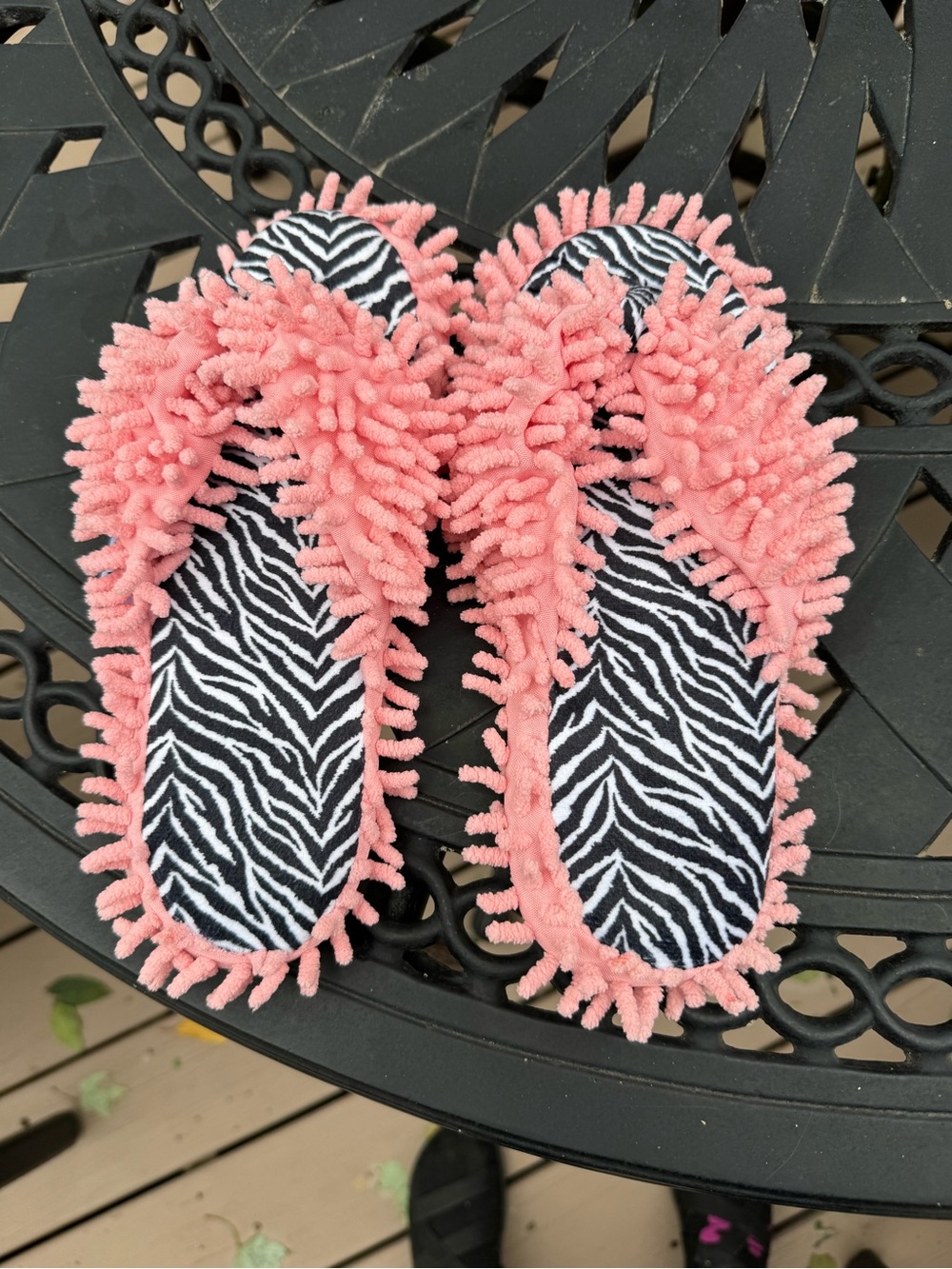 Women’s Slippers Two Left Feet pink zebra Women’s Size L/XL 7-9